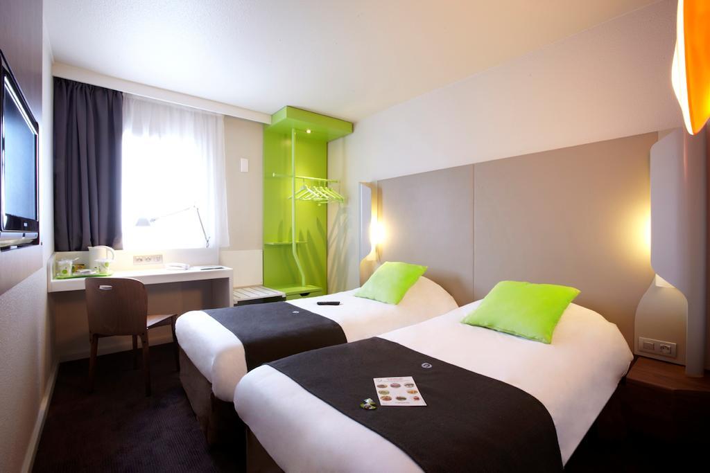 Campanile Poitiers - Site Du Futuroscope Hotell Chasseneuil-du-Poitou Eksteriør bilde